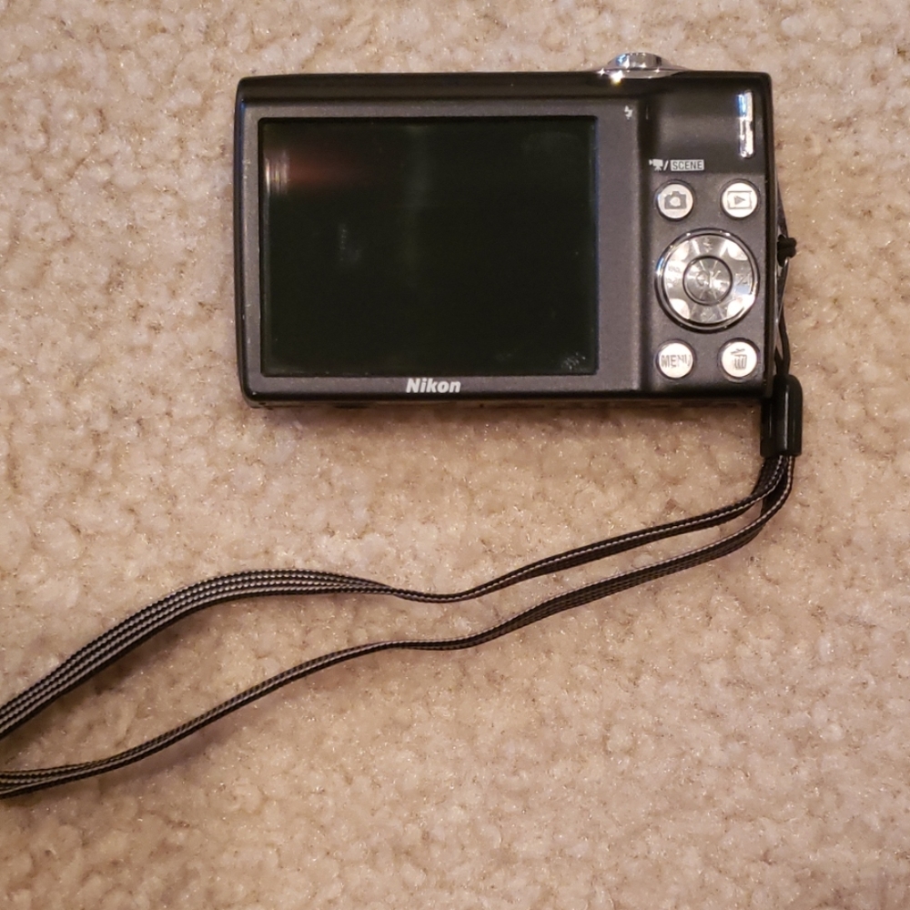 Nikon Camera - Picture 2 of 2